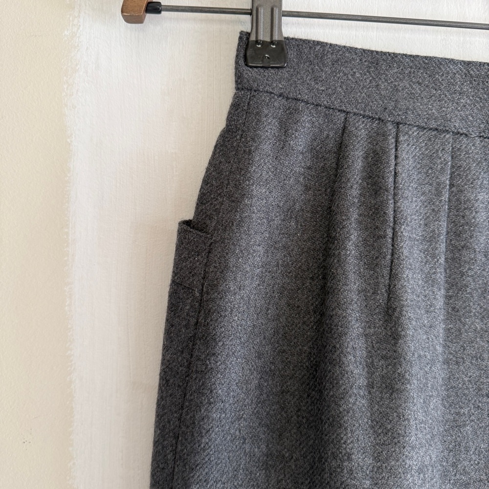 Classic Women's Grey A-Line Wool Blend Skirt Size XS - Picture 8 of 12